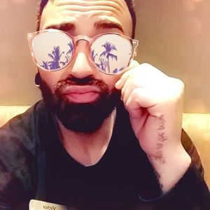 Meet your Posher, Victor